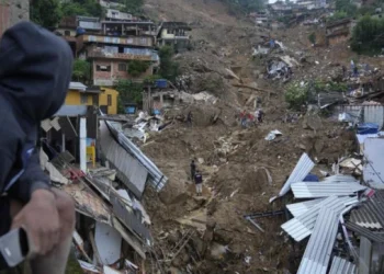 Brazil storm death toll rises to 100: officials
