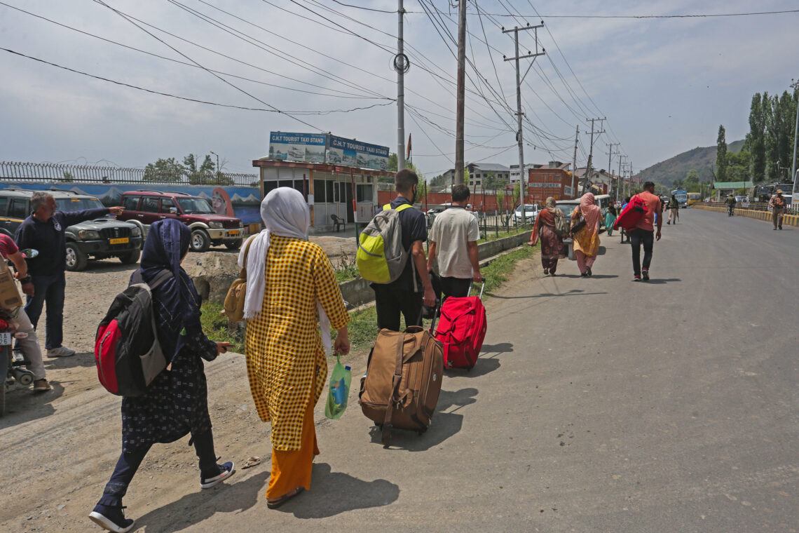 KP Employees Say ‘Preparing’ For Mass Migration Over Targeted Killing