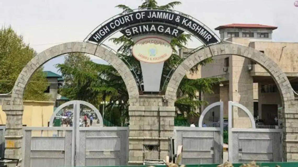 High Court dismisses plea to make Hindi official language of J&K