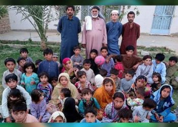 Pakistan Man Who Has Six Wives and 54 Children Dies of Heart Attack