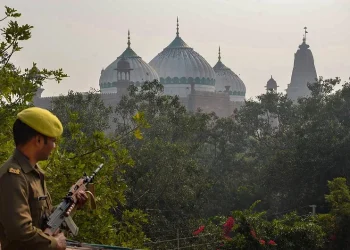 Mathura put on alert after Hindu Mahasabha calls for reciting Hanuman Chalisa inside mosque