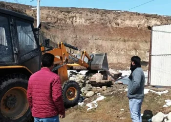 Srinagar Admin Launches Massive Anti-Encroachment Operations Across City