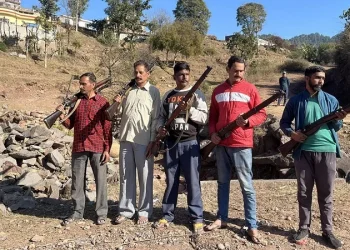 Ex-Servicemen Given SLRs For Protection Of Villagers In J&K’s Dhangri