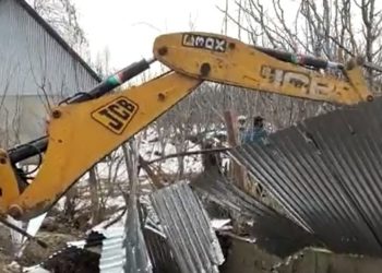 15 Kanals Orchard Land Retrieved From Ex-Minister Haseeb Drabu In Shopian