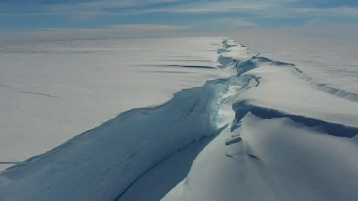 Giant Iceberg Breaks Off Near UK Antarctic Base