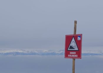 Another Avalanche Hits Gulmarg’s Afarwat, No Casualties Reported 