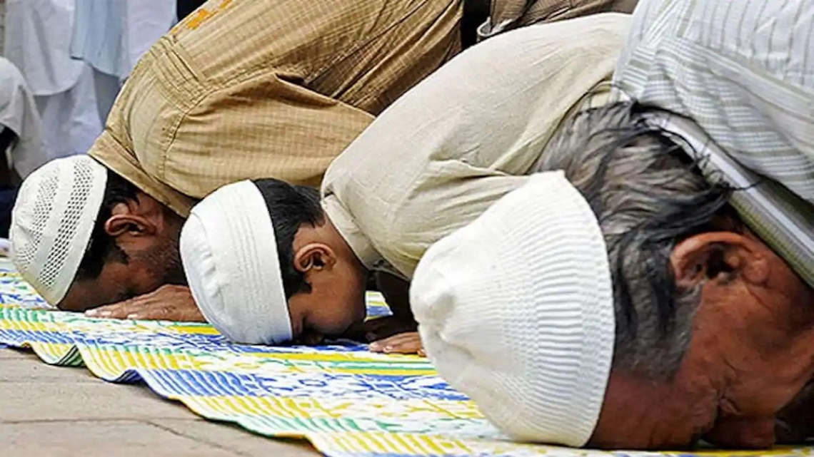 Namaz Disrupted After Hindu Residents Raise Objections In Noida