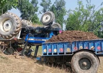 Tractor Turns Turtle In North Kashmir’s Baramulla, Driver Dies
