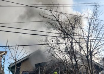 Fire Breaks Out In Srinagar Locality