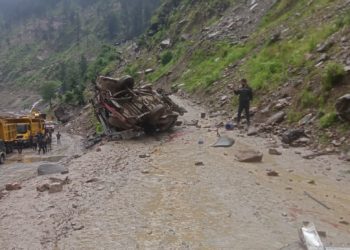 6 Workers Killed, 3 Injured In Kishtwar Road Accident