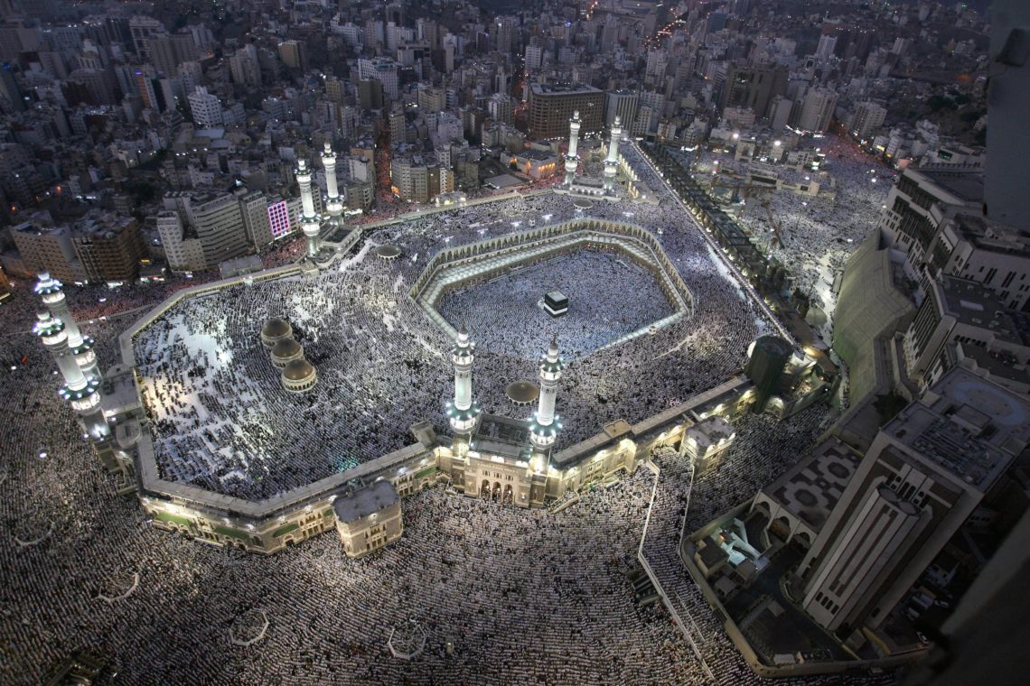 Millions Of Pilgrims Arrive In Makkah For Hajj