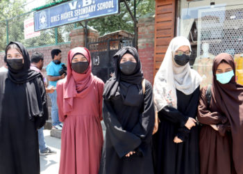 Students Protest As School Denied Entry For Wearing Hijab In Srinagar