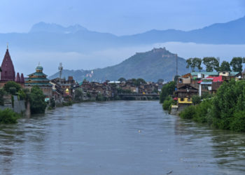 Flood Fears Ease As Jhelum Water Level Recedes