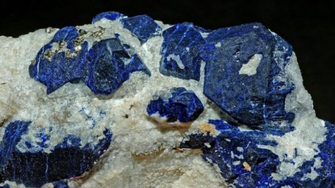 After Lithium, Govt To Auction Kishtwar’s Sapphire Mines