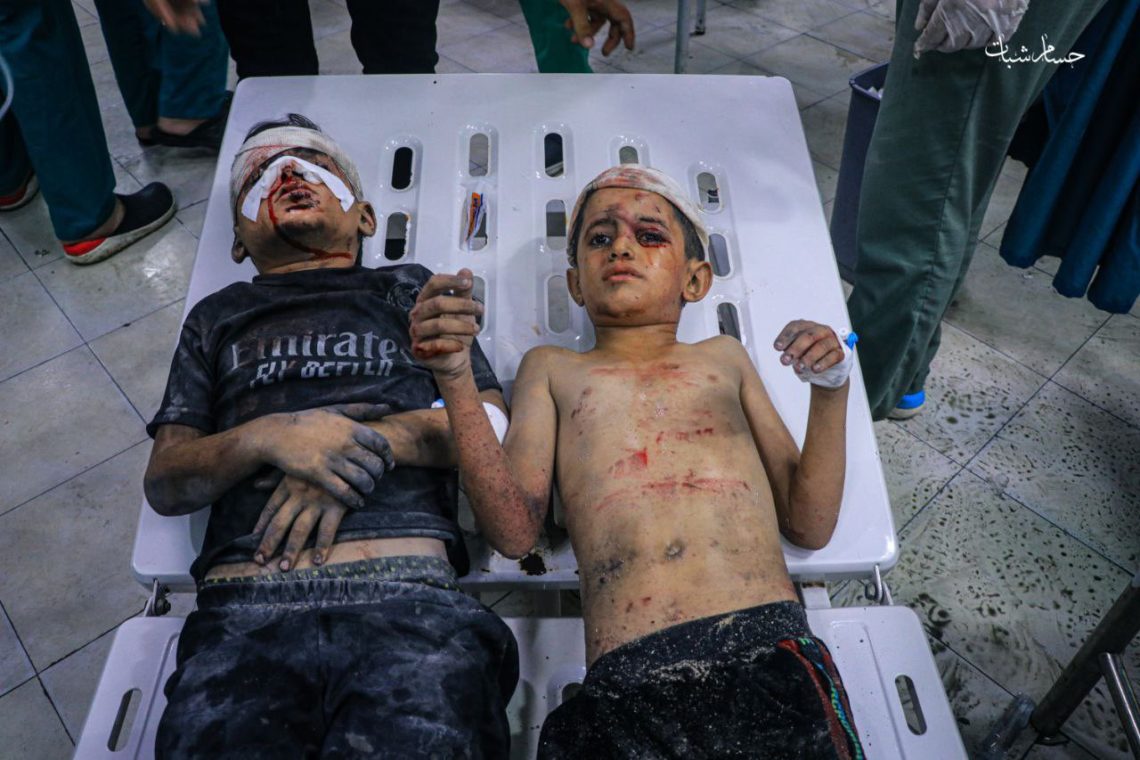 Heavy Fighting In Gaza Says Hamas As Death Toll Crosses 8,000 Mostly Women And Children