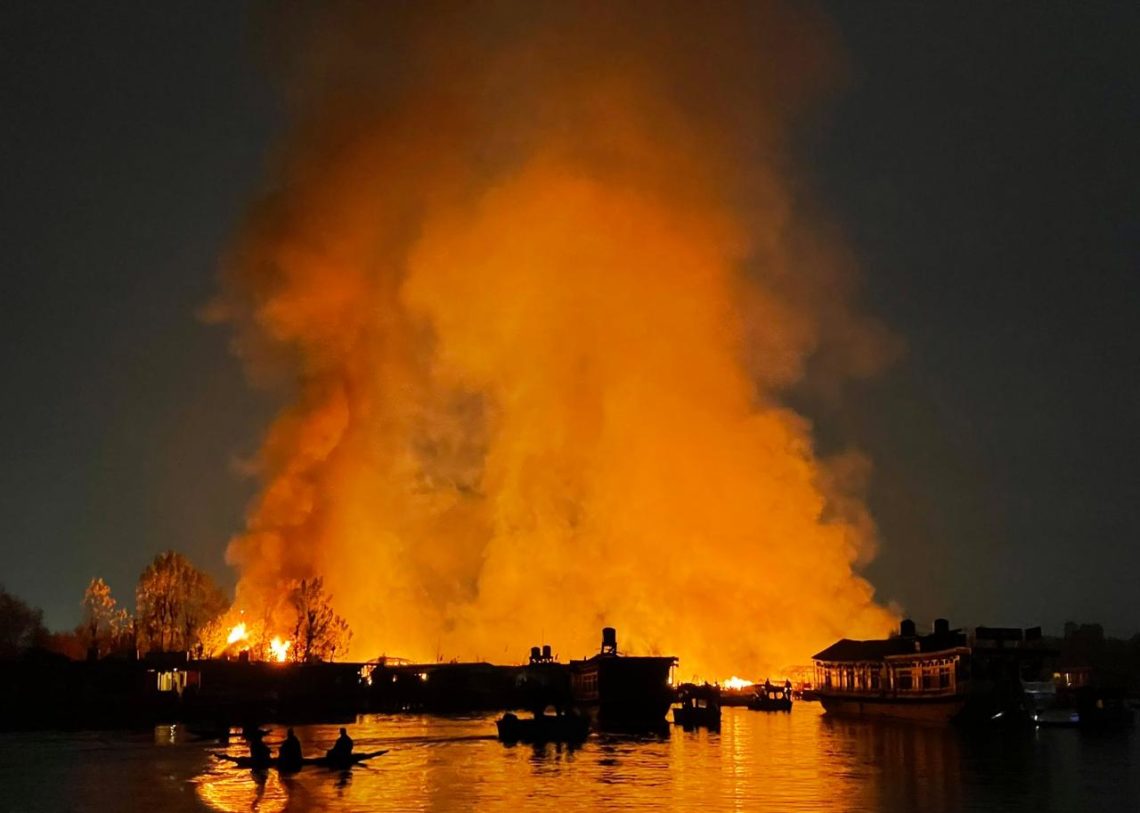Several Houseboats Gutted In Massive Fire In Dal Lake