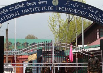 NIT Srinagar Asks Students To Vacate Hostels With Immediate Effect For Winter Vacations