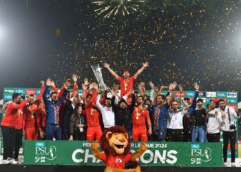 PSL: Islamabad United Beat Multan Sultans In Last-Ball Thriller To Clinch Third Title