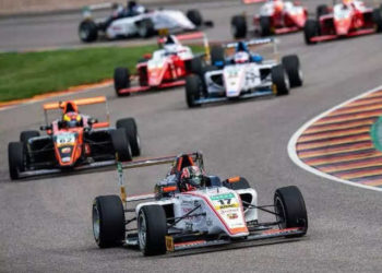 Srinagar To Host First-Ever F4 Car Run On Sunday