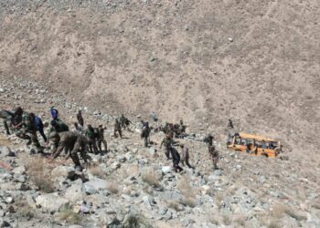 6 Dead, 22 Injured As School Bus Plunges Into Gorge In Ladakh
