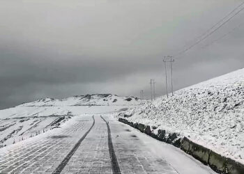 Fresh Snowfall Blankets North Kashmir’s Razdan Pass