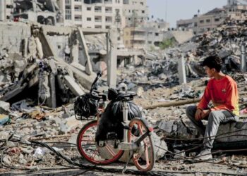 One Year of Gaza Genocide: 41,909 Palestinians Killed in Israeli Attacks