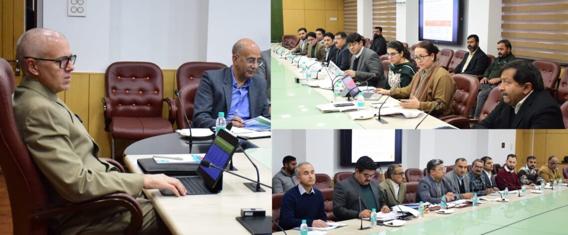 CM Omar Abdullah Calls for Transparent Journalist Accreditation and Ad Policy