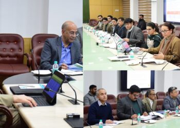 CM Omar Abdullah Calls for Transparent Journalist Accreditation and Ad Policy
