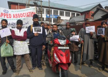 J&K Handicapped Association Protests, Marks World Disability Day as ‘Black Day’