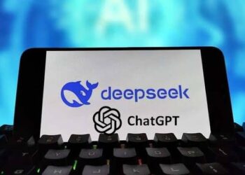 Chinese DeepSeek AI Overtakes ChatGPT On Apple App Store