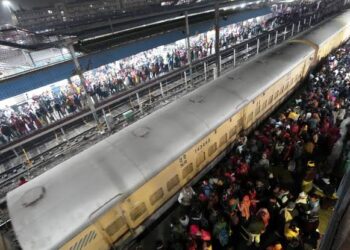 Stampede at New Delhi Railway Station Kills 18