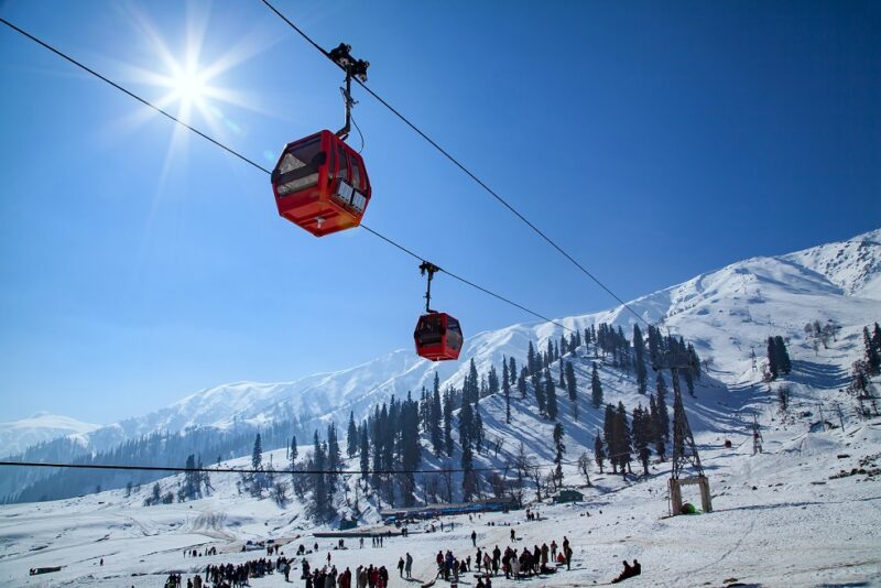 Fake Gondola Ticket Racket Exposed in Gulmarg