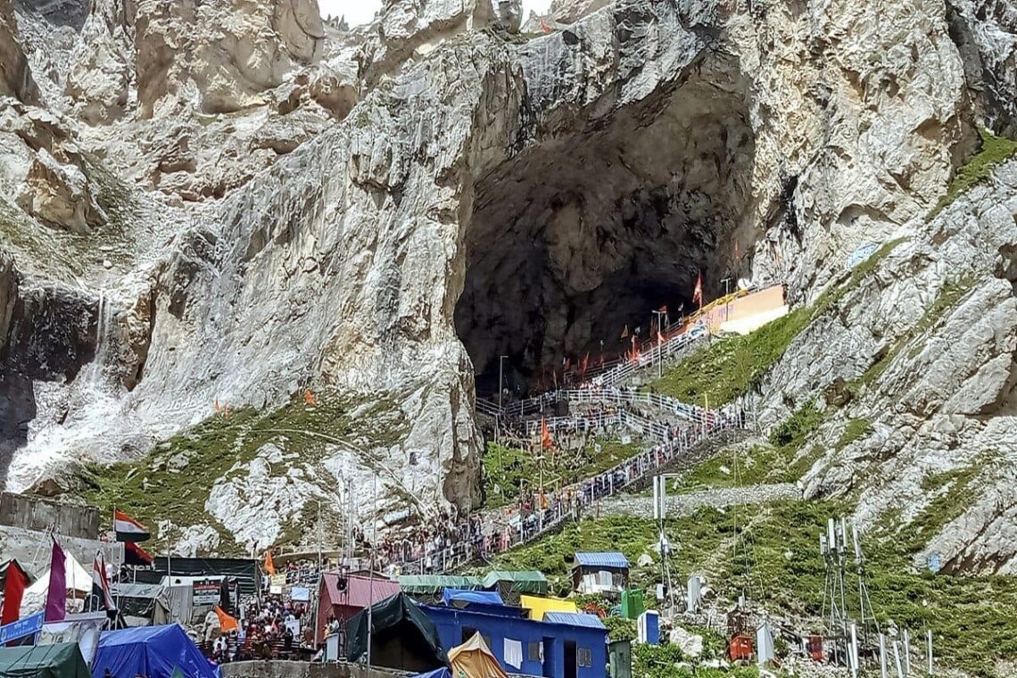 All Arrangements In Place For Peaceful, Successful Amarnath Yatra: LG Sinha