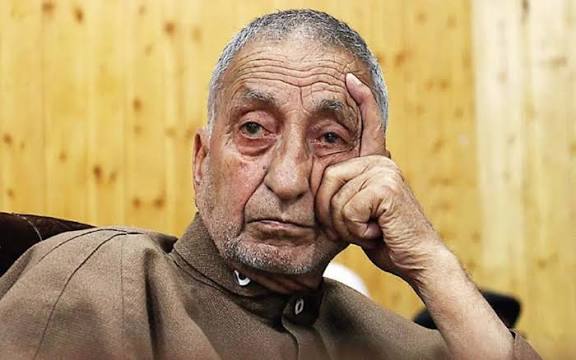 Former Hurriyat Chairman Prof. Abdul Gani Bhat Passes Away At 89