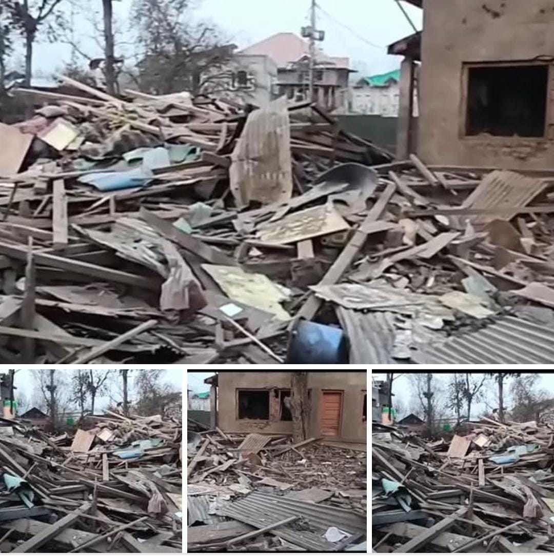 Delhi Blast Accused Dr Umar’s House Demolished in Pulwama