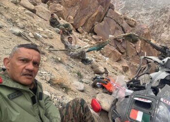 Senior Army Commander Survives Chopper Crash in Ladakh