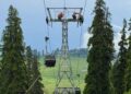 300 Tourists Rescued After Gulmarg Gondola Malfunction
