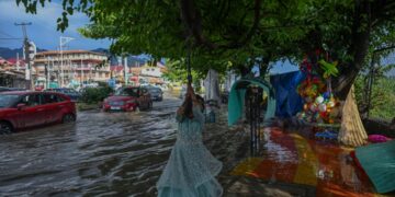 Two Hour Downpour Paralyses Srinagar, Woman Electrocuted, Streets Flooded
