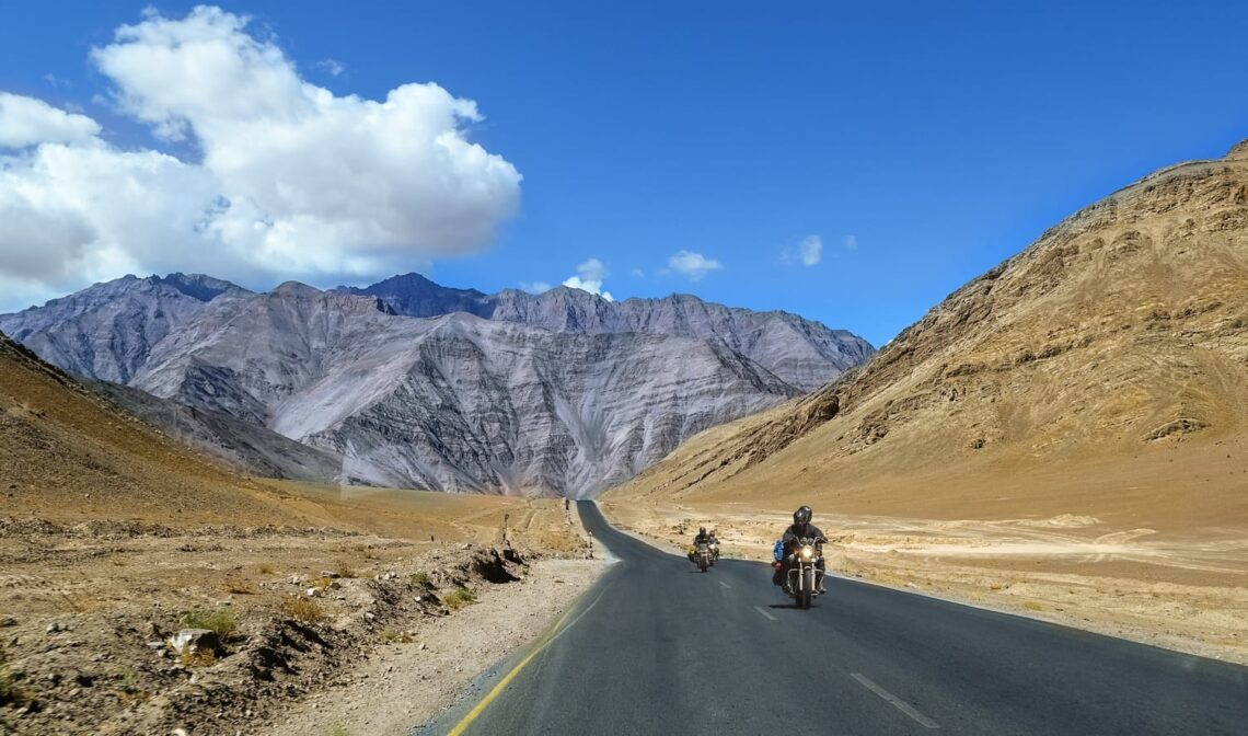 Bihar Govt To Give 20,000 Per Person For Ladakh Trip