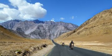 Bihar Govt To Give 20,000 Per Person For Ladakh Trip