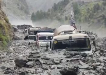 Heavy Rain Triggers Landslide In J&K’s Kishtwar; Several Vehicles Buried