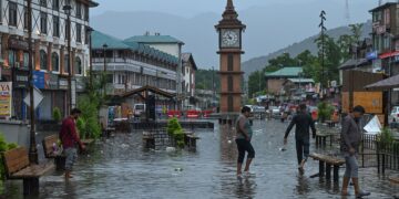 Waterlogging Exposed Serious Flaws in Srinagar Smart City Project: CM Omar Abdullah